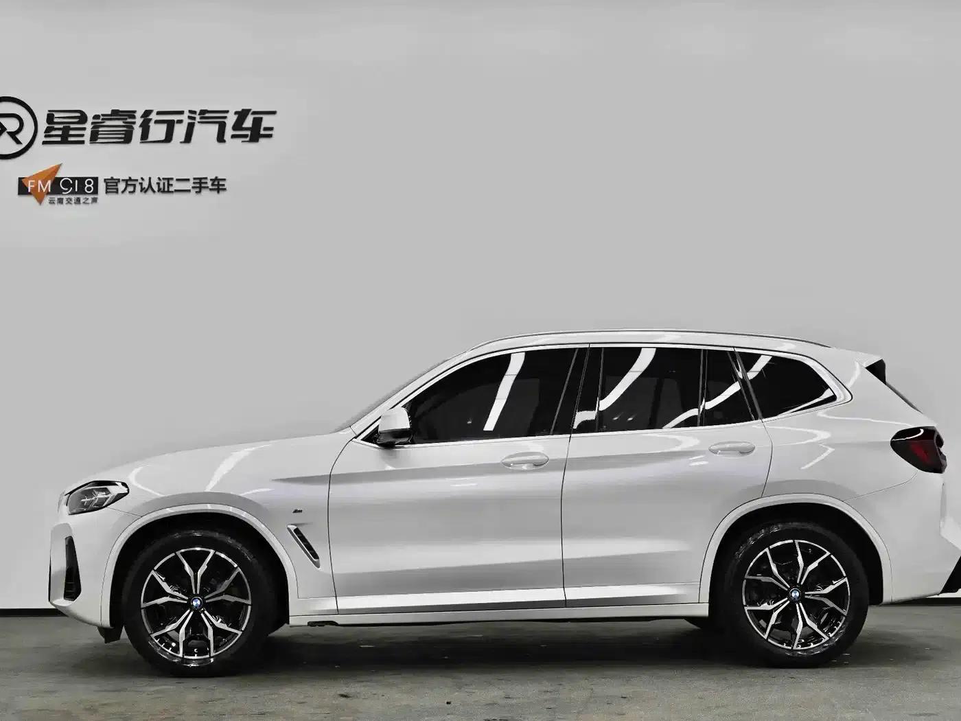 2023 BMW X3 xDrive25i M Sport Package — миниатюра 17