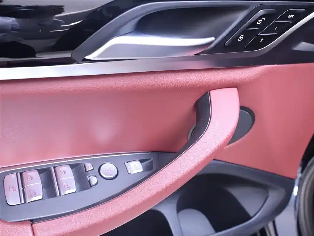 2022 BMW X3 xDrive25i M Sport Package — миниатюра 17