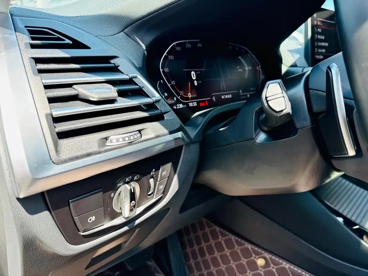 BMW X3 2023 Facelift xDrive30i Leading Edition M Sport Package — миниатюра 27