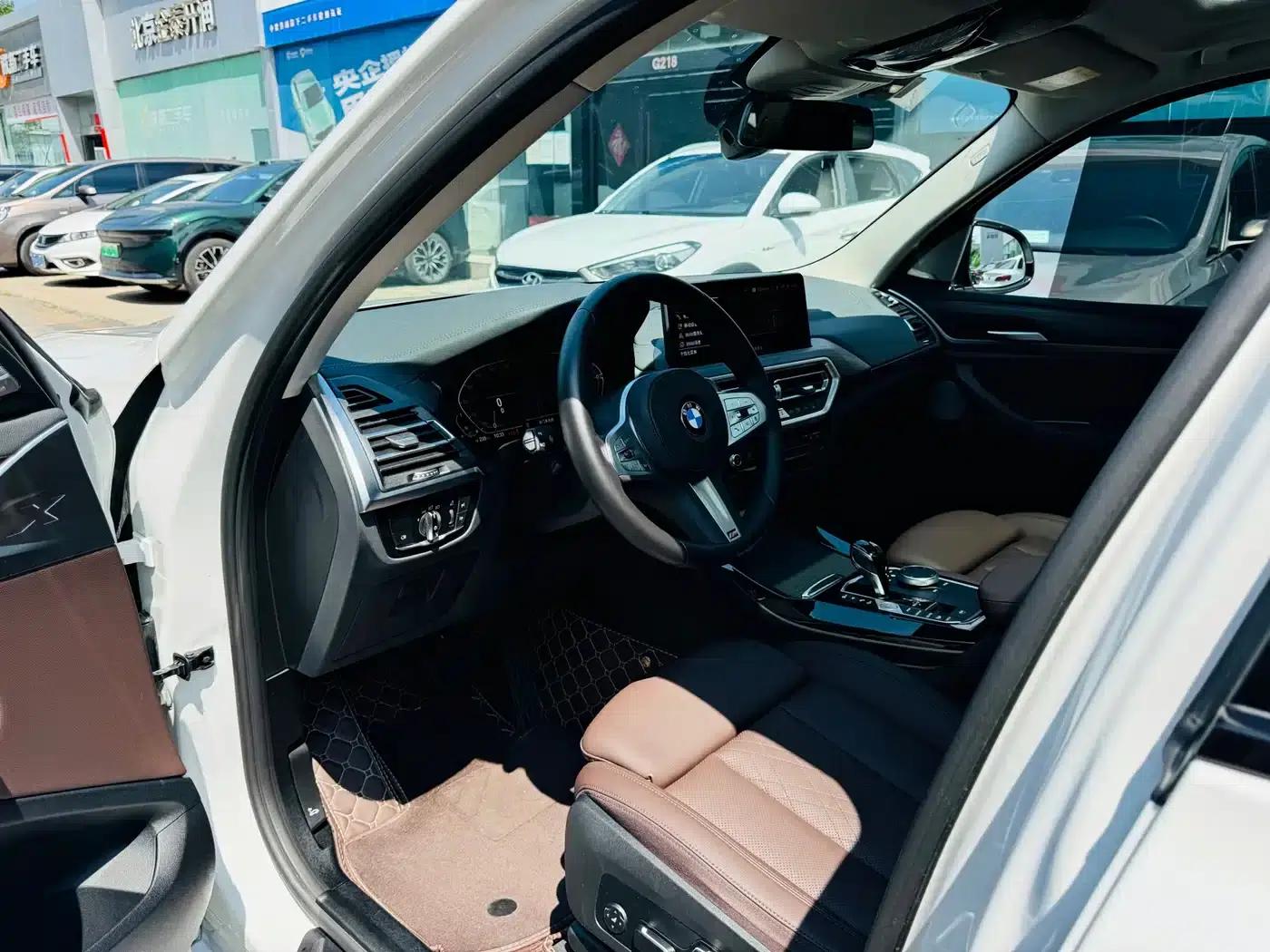 BMW X3 2023 Facelift xDrive30i Leading Edition M Sport Package — миниатюра 29