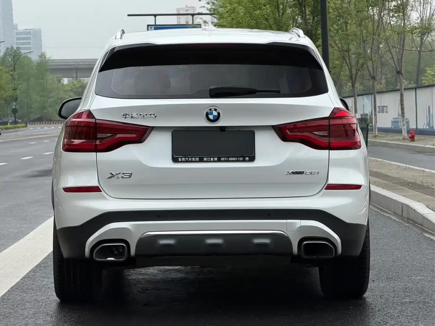 BMW X3 2019 xDrive28i Luxury Package — миниатюра 6