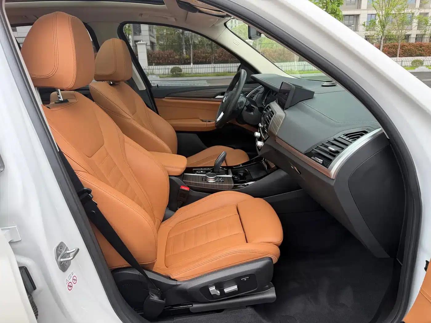 BMW X3 2019 xDrive28i Luxury Package — миниатюра 9