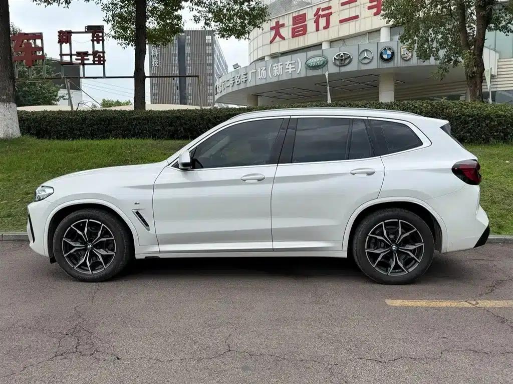 2023 BMW X3 xDrive25i M Sport Package — миниатюра 3