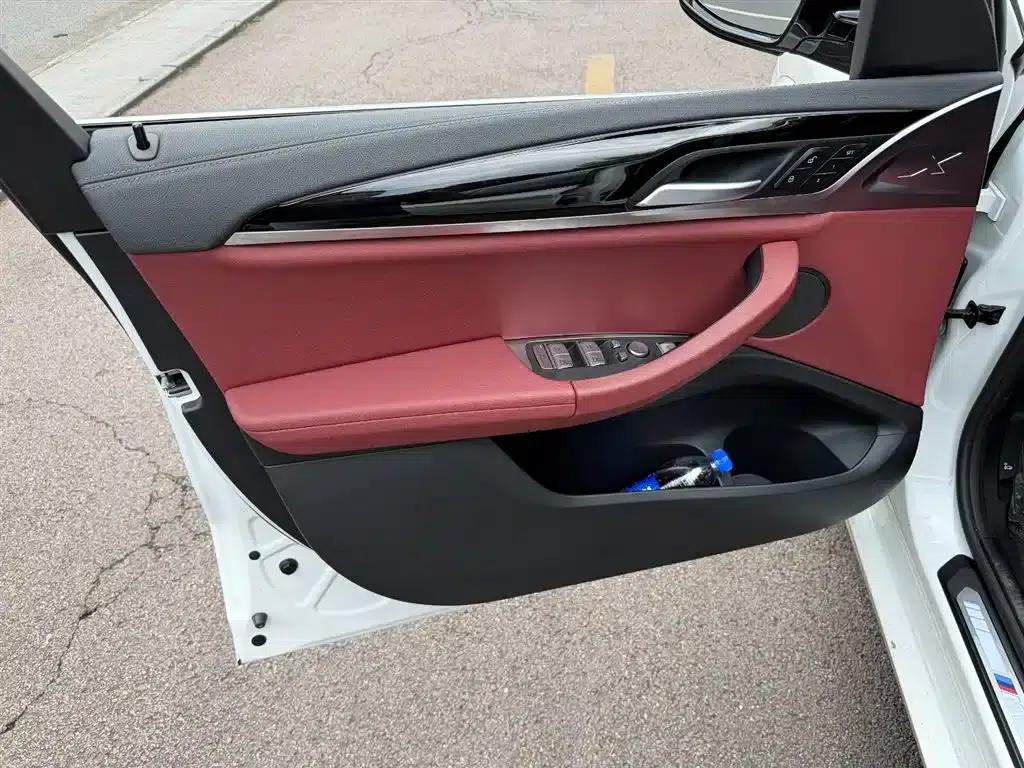2023 BMW X3 xDrive25i M Sport Package — миниатюра 6