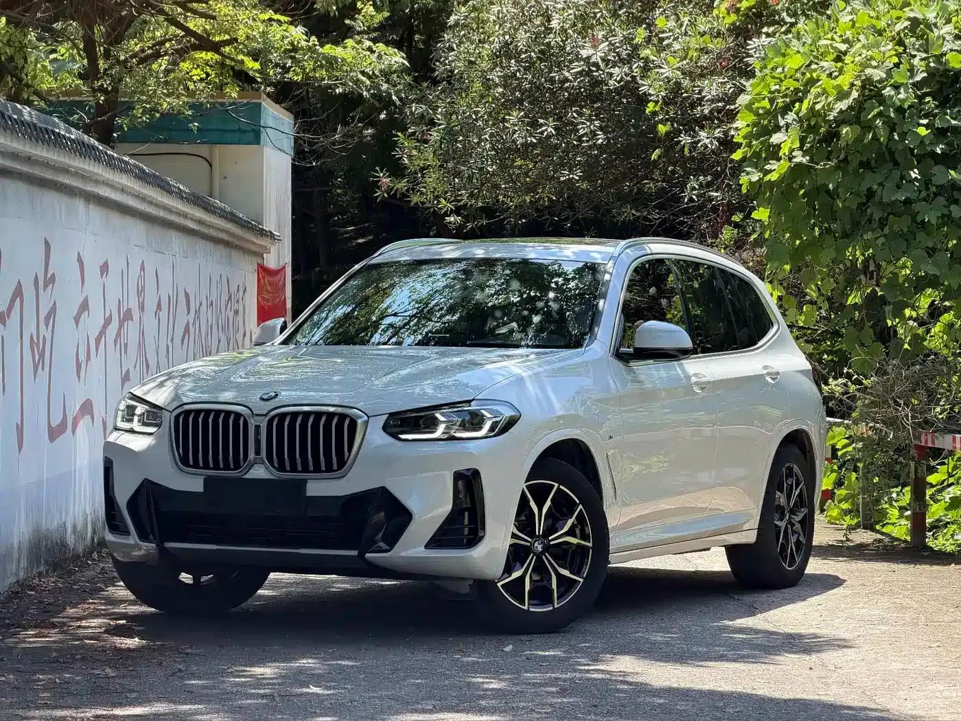 2022 BMW X3 xDrive25i M Sport Package — миниатюра 1