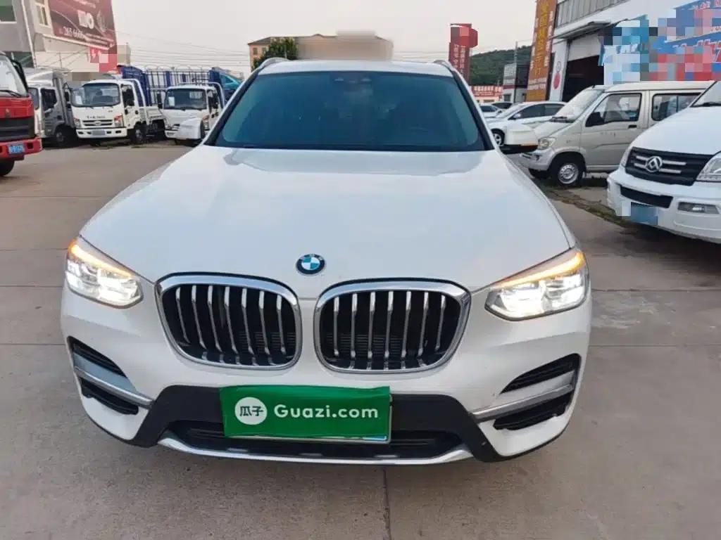 BMW X3 2021 Facelift xDrive25i Luxury Package — миниатюра 3