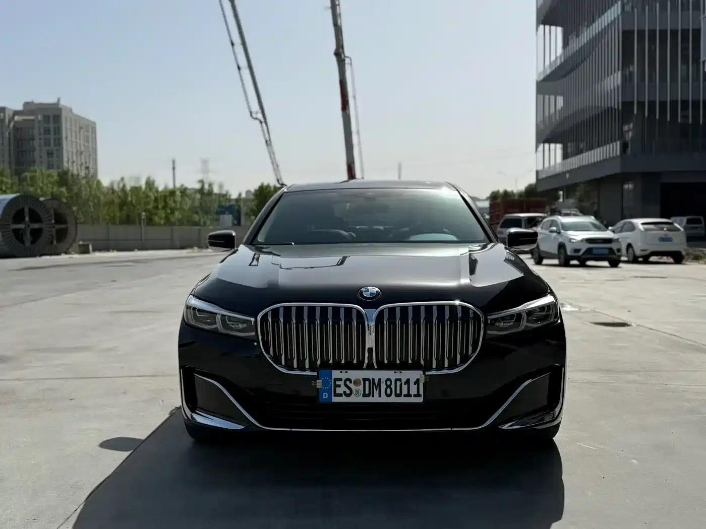 2021 BMW 7 Series 730Li Luxury Package — миниатюра 2
