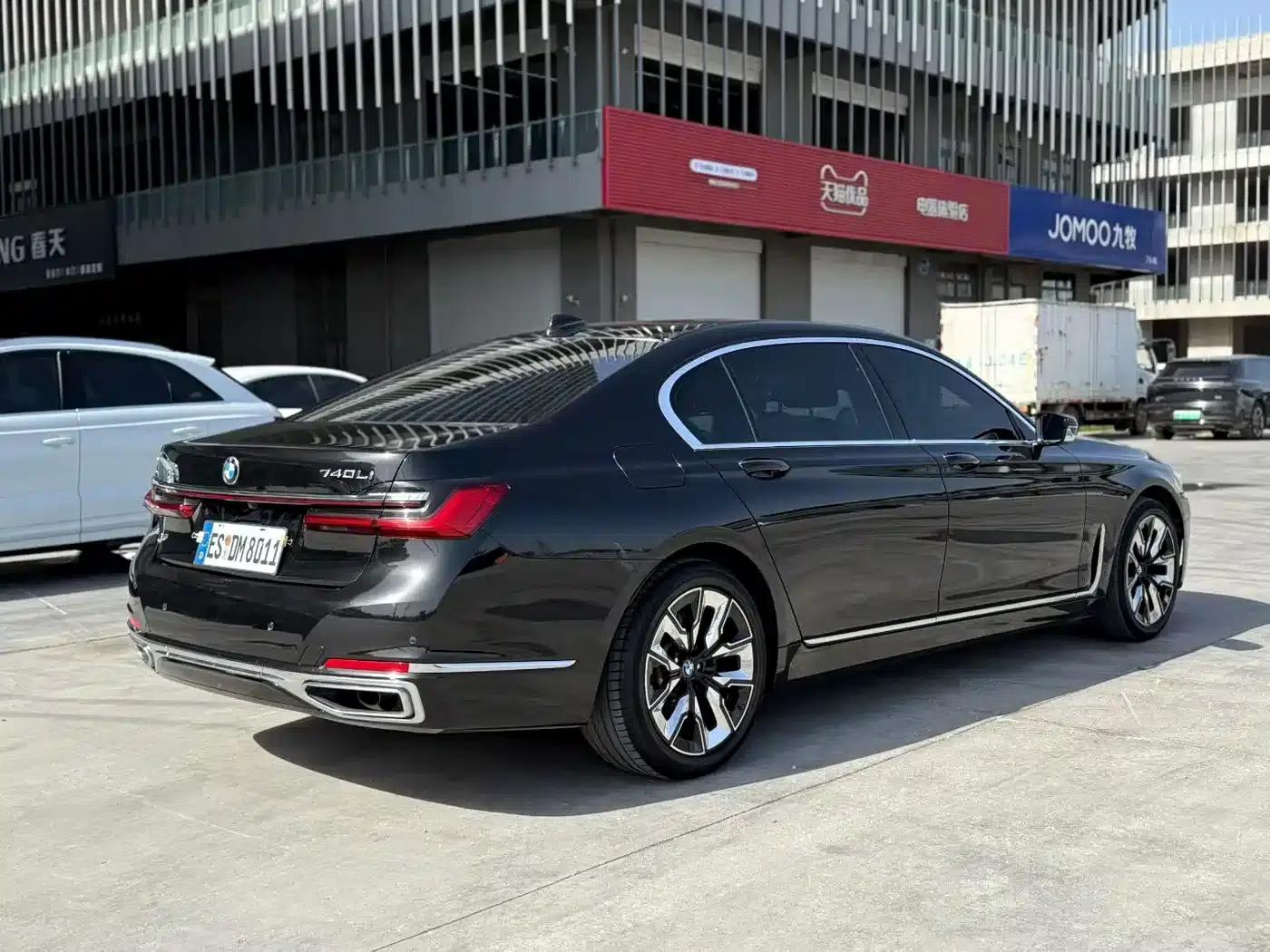 2021 BMW 7 Series 730Li Luxury Package — миниатюра 9