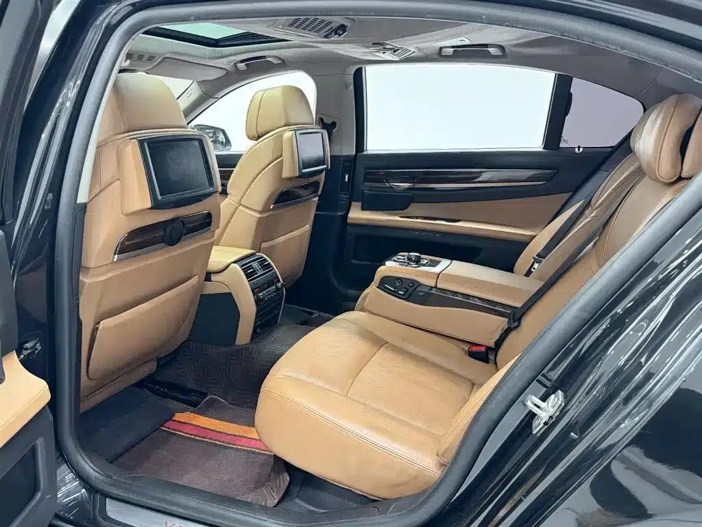 2013 BMW 7 Series 760Li — миниатюра 19