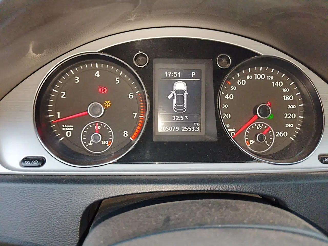 Volkswagen Magotan 2015 1.8TSI Advanced Model — миниатюра 12