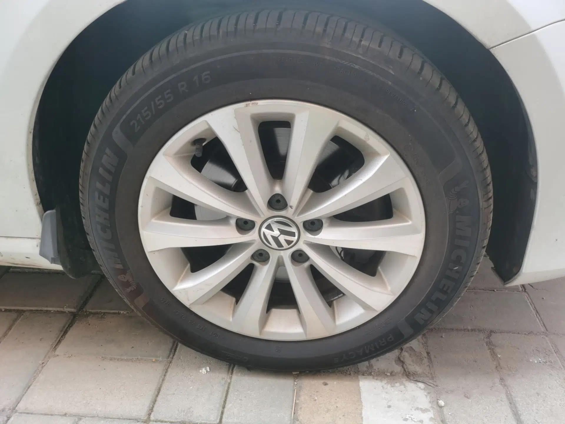 Volkswagen Magotan 2013 1.8TSI Luxury Model — миниатюра 8