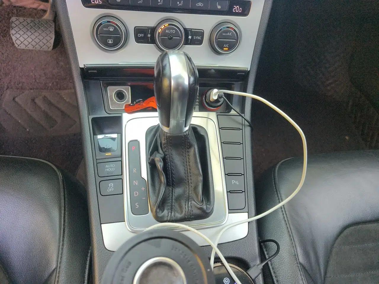 Volkswagen Magotan 2015 1.8TSI Luxury Model — миниатюра 14