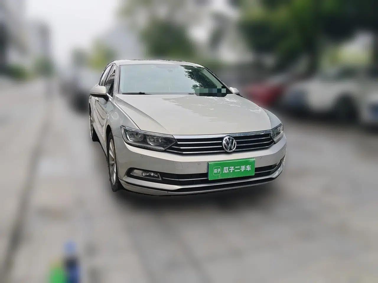 Volkswagen Magotan 2019 330TSI DSG Leading Model China VI Standard — миниатюра 3