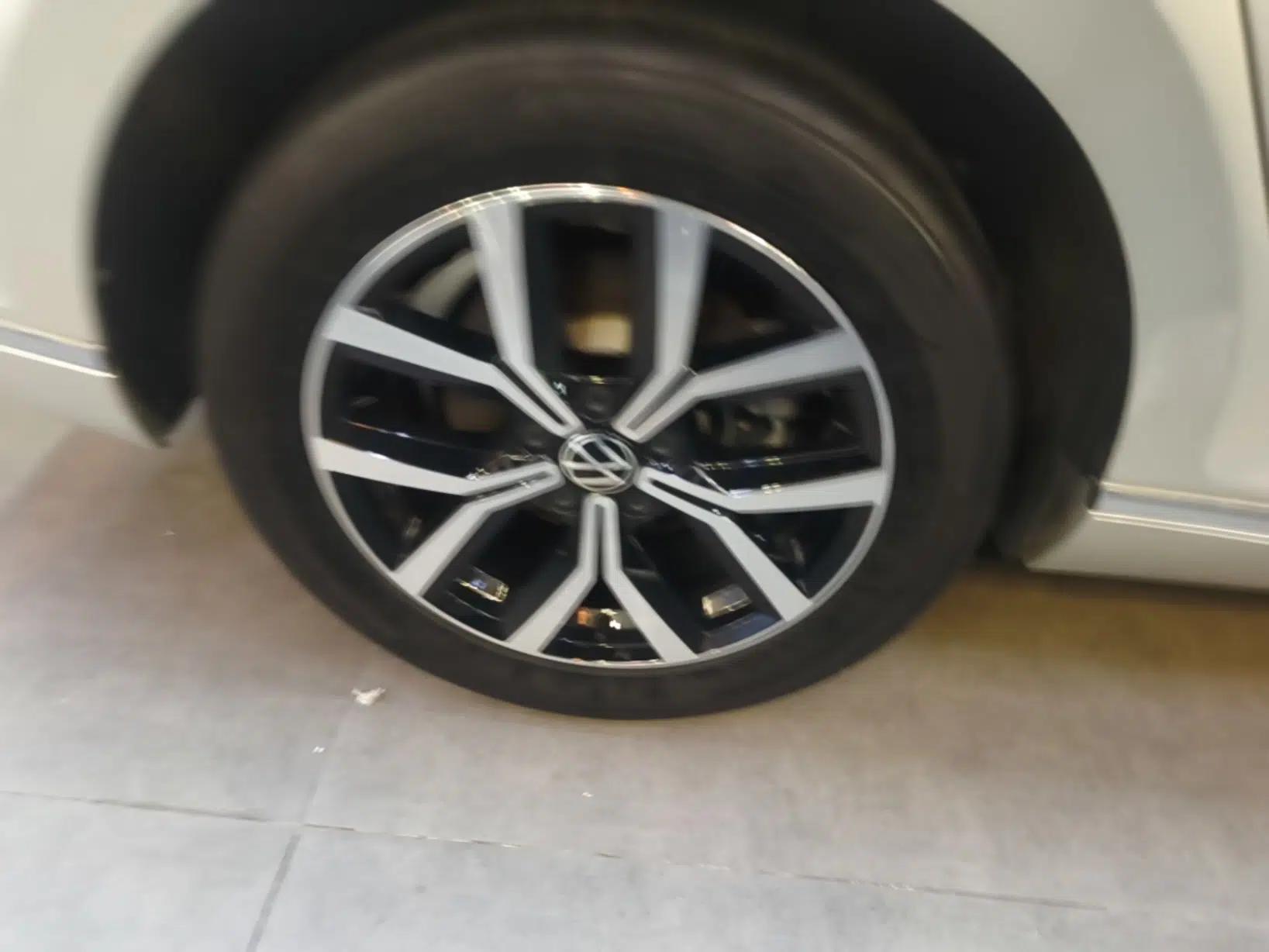 Volkswagen Magotan 2020 330TSI DSG Leading Model — миниатюра 11