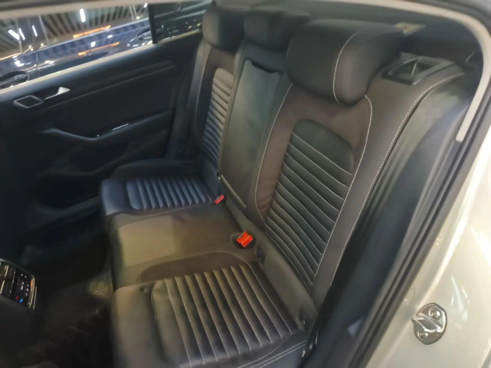Volkswagen Magotan 2020 330TSI DSG Leading Model — миниатюра 20