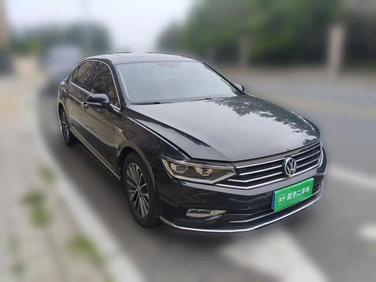 Volkswagen Magotan 2020 330TSI DSG Luxury Edition — миниатюра 3