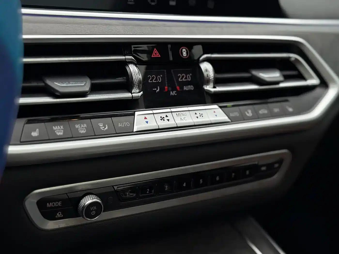 2021 BMW X5 xDrive30i M Sport Package (Imported) — миниатюра 8