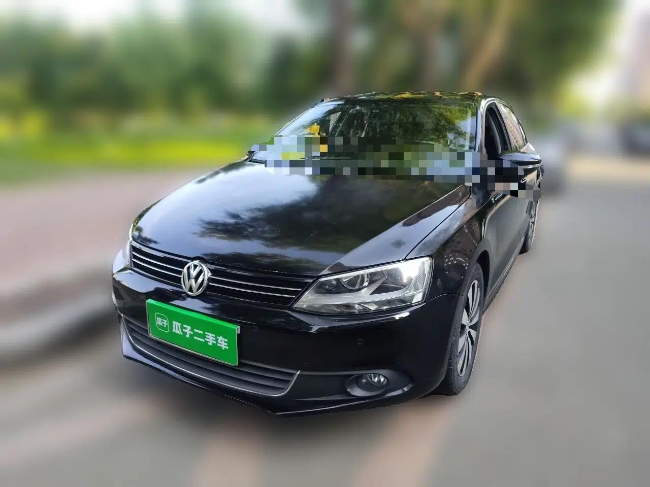 Volkswagen Sagitar 2012 1.4TSI Automatic Flagship Edition — миниатюра 1
