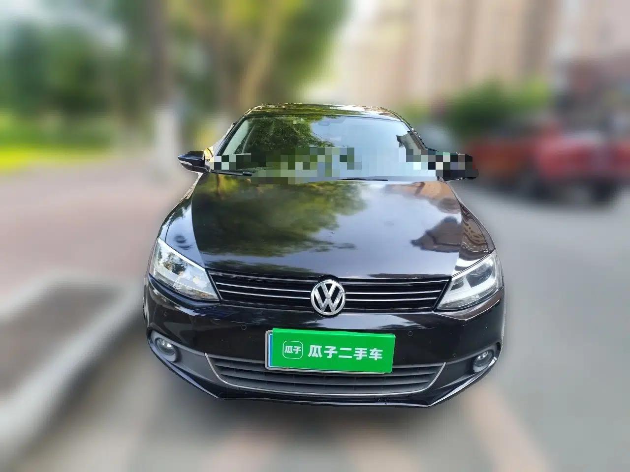 Volkswagen Sagitar 2012 1.4TSI Automatic Flagship Edition — миниатюра 2