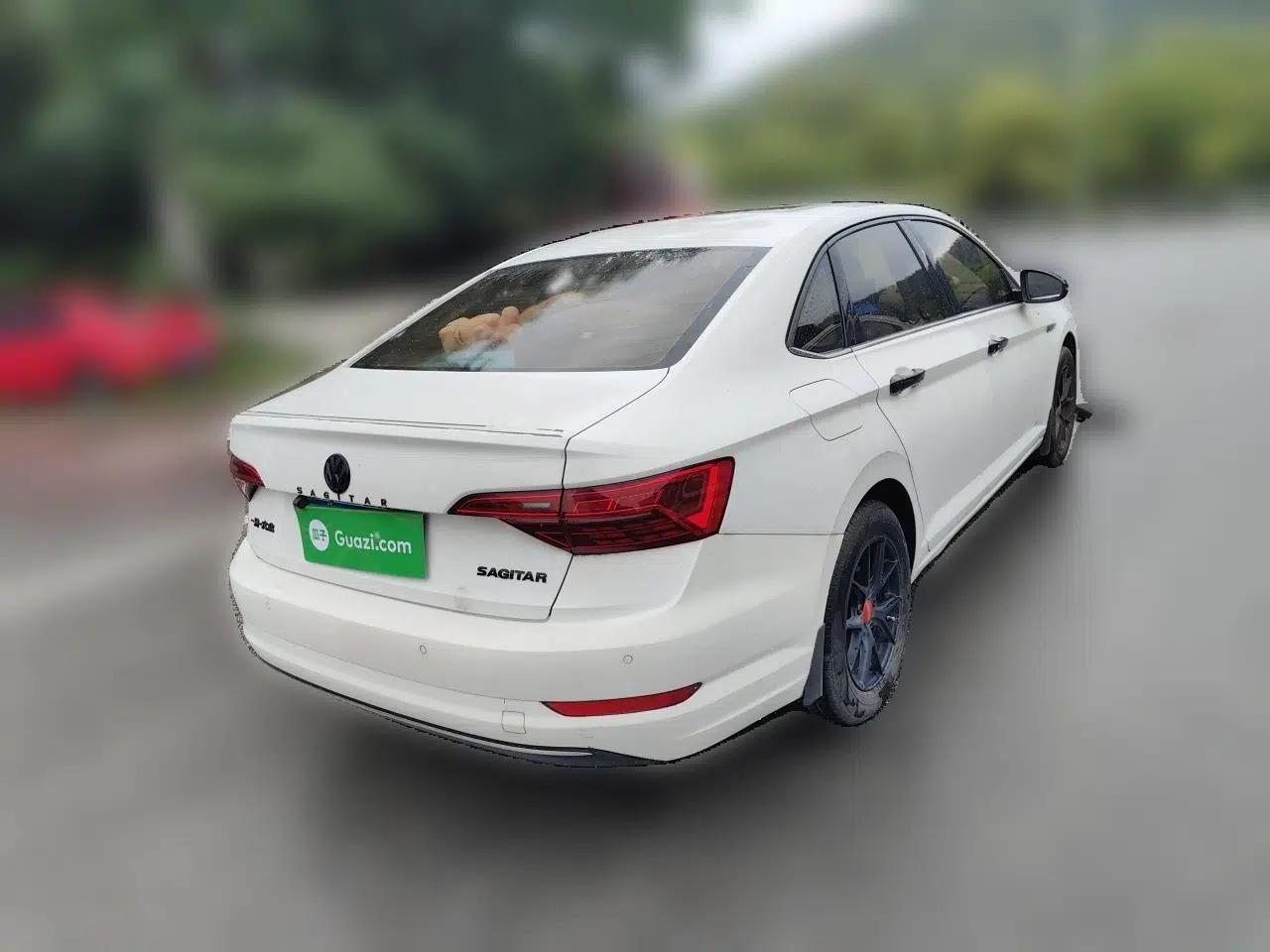 Volkswagen Sagitar 2019 200TSI Manual Comfort Version China VI Standard — миниатюра 4