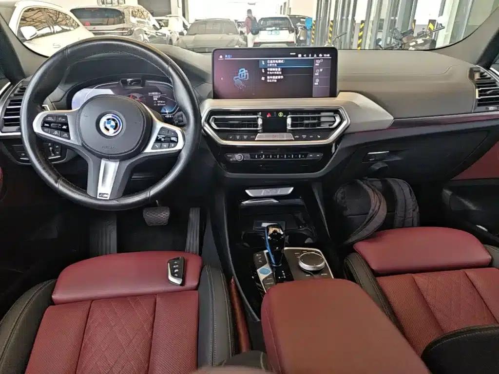 BMW iX3 2022 Leading Edition — миниатюра 10