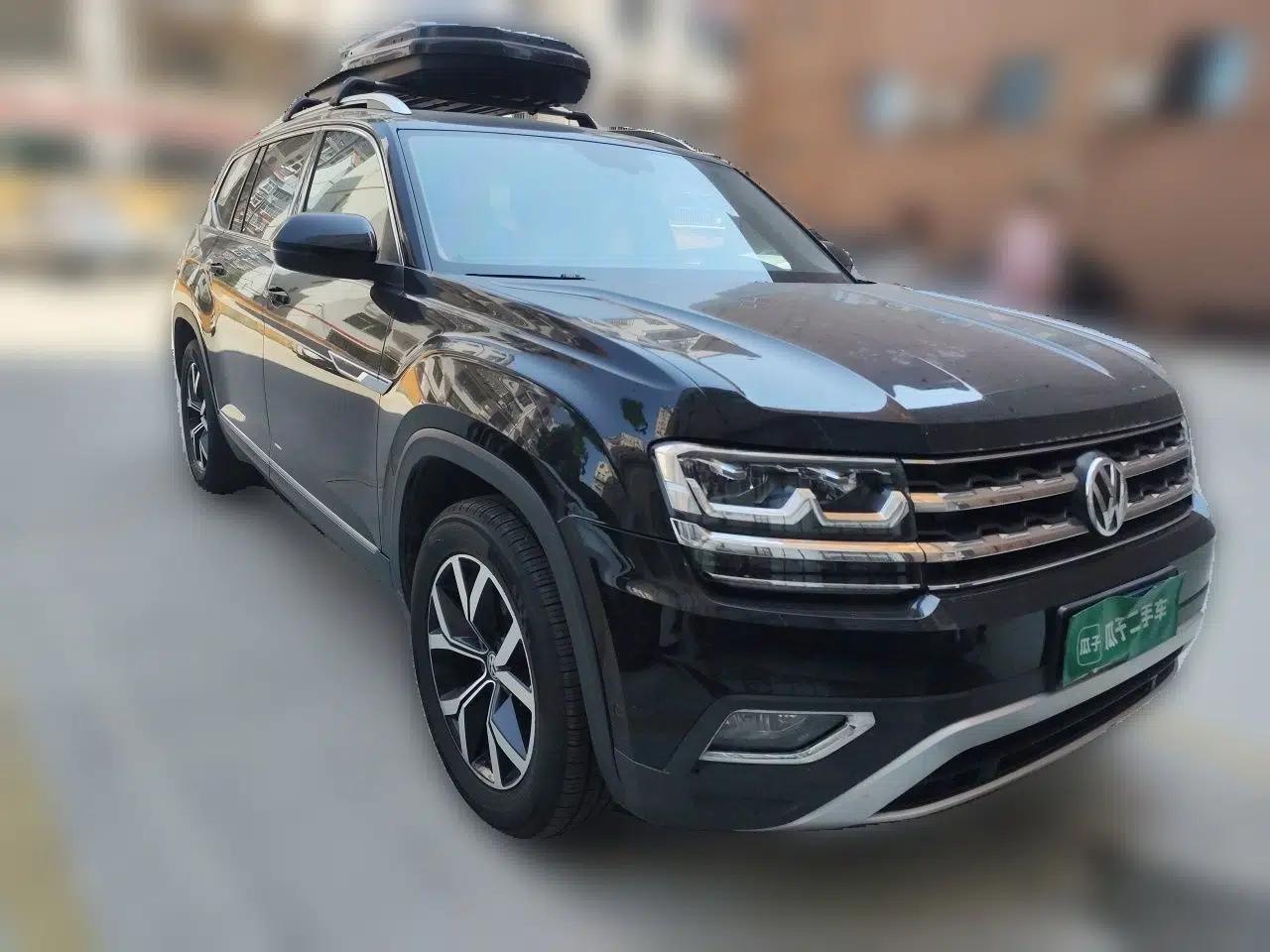 Volkswagen Teramont 2019 330TSI Two-Wheel-Drive Luxury Edition China V Standard — миниатюра 3