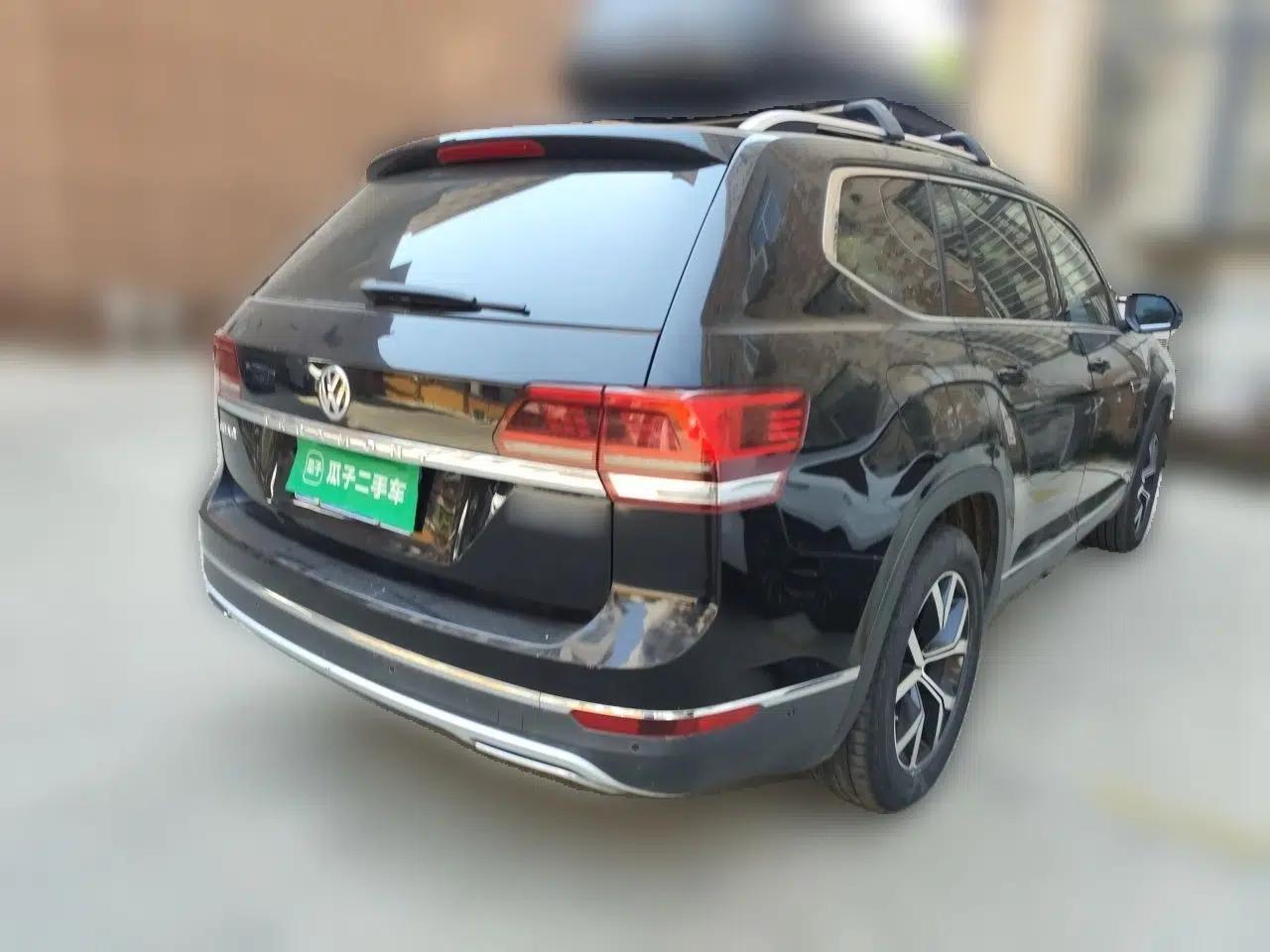 Volkswagen Teramont 2019 330TSI Two-Wheel-Drive Luxury Edition China V Standard — миниатюра 6