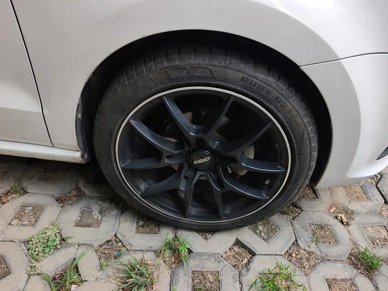 Volkswagen Polo 2016 1.4L Automatic Trendy Model — миниатюра 8