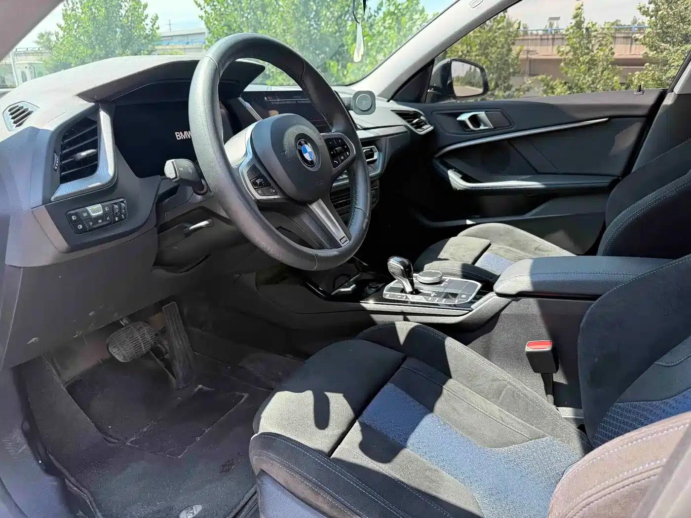 2023 BMW 2 Series (Imported) Facelift 225i Four-Door Coupe M Sport Shadow Edition — миниатюра 6