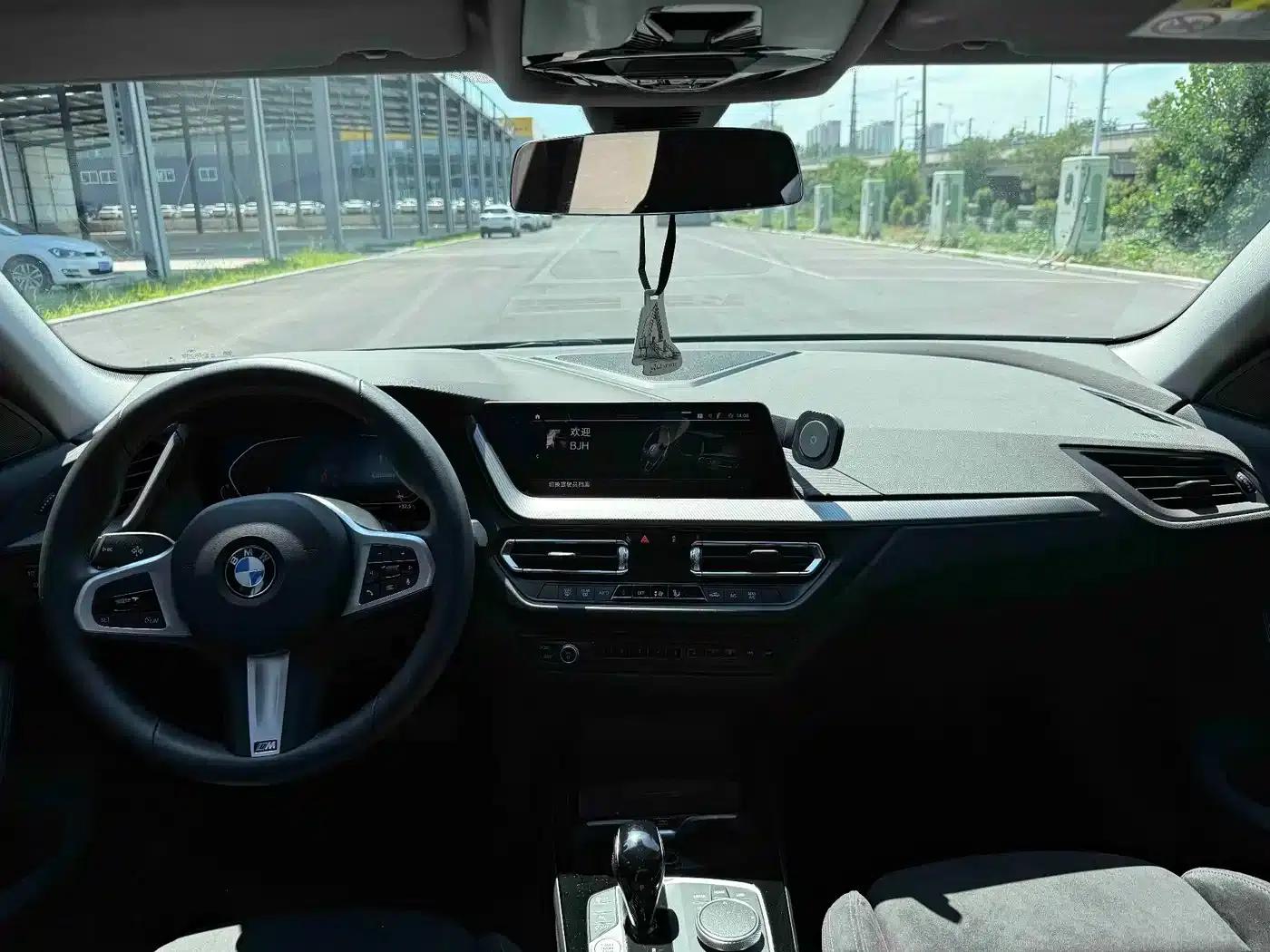2023 BMW 2 Series (Imported) Facelift 225i Four-Door Coupe M Sport Shadow Edition — миниатюра 9