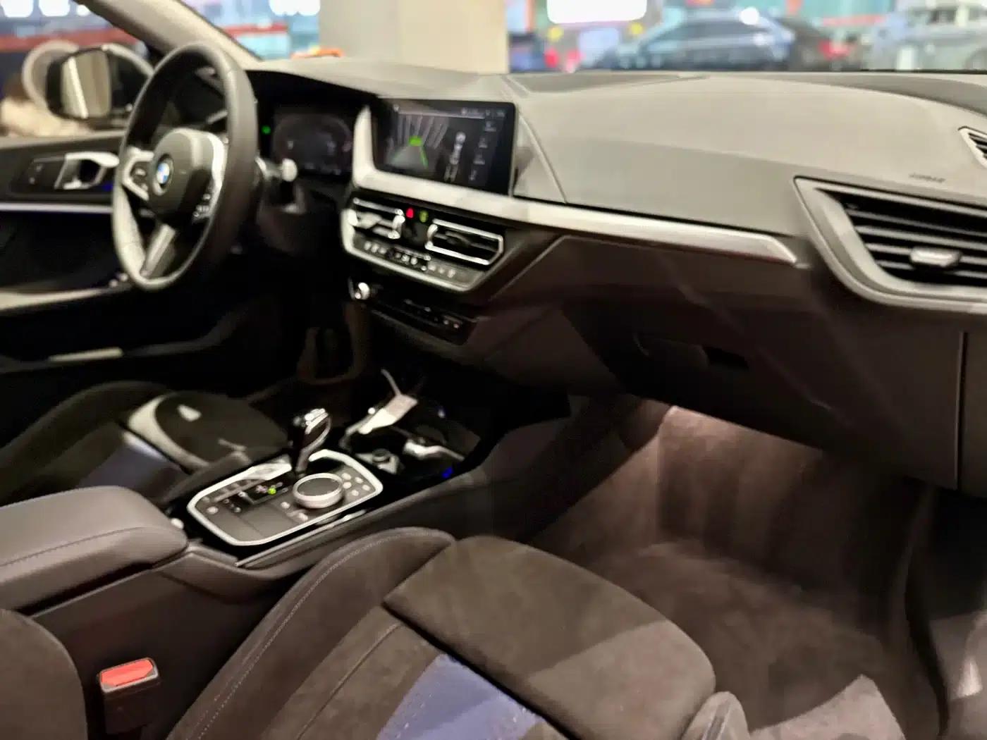 2023 BMW 2 Series (Imported) Facelift 225i Four-Door Coupe M Sport Shadow Edition — миниатюра 6