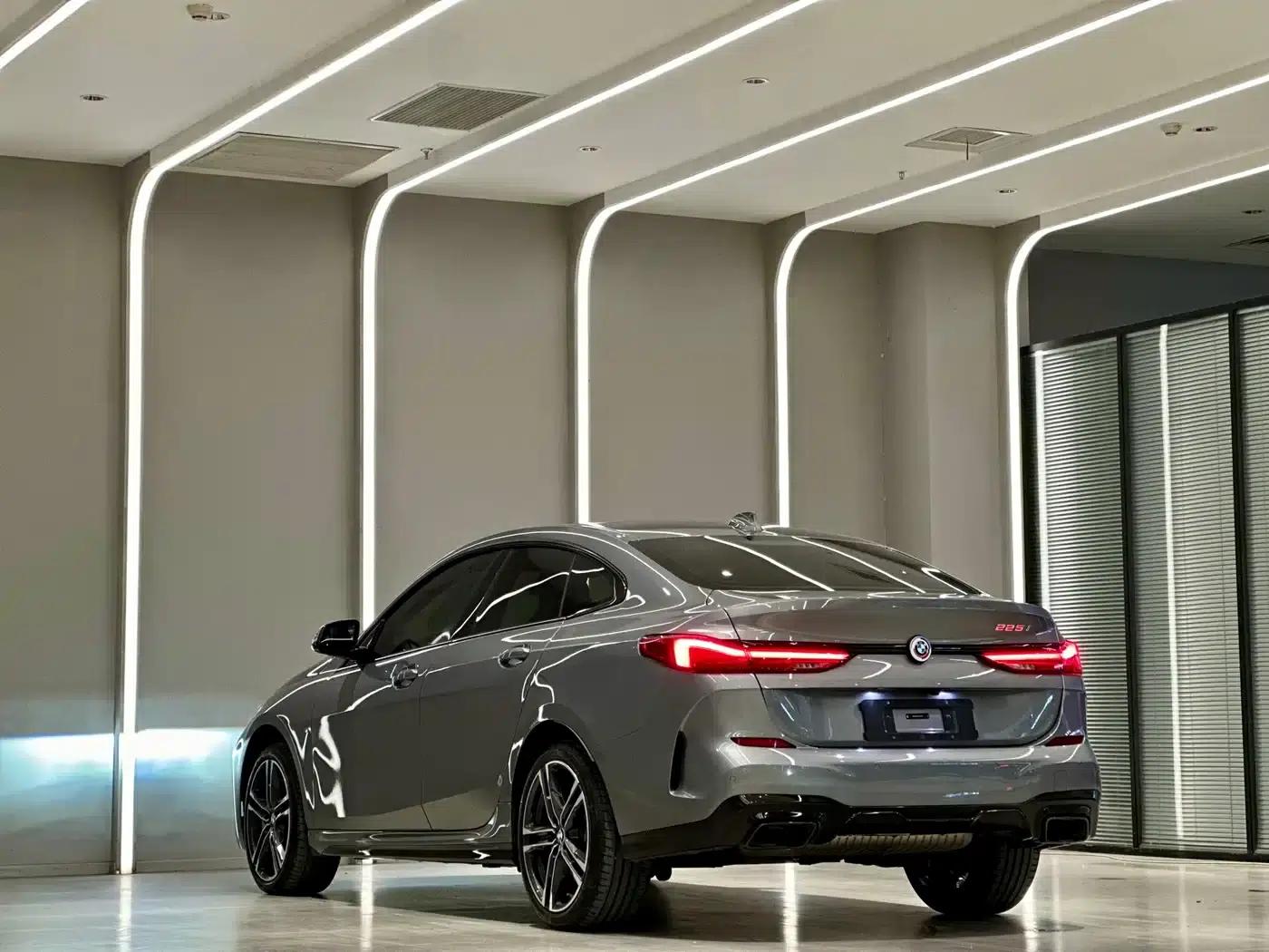 2023 BMW 2 Series (Imported) Facelift 225i Four-Door Coupe M Sport Shadow Edition — миниатюра 10