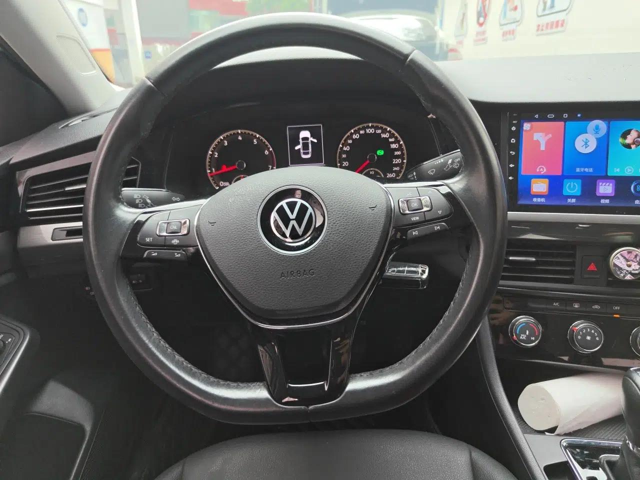 Volkswagen Bora 2021 1.5L Automatic Comfort Smart Connect Edition — миниатюра 10