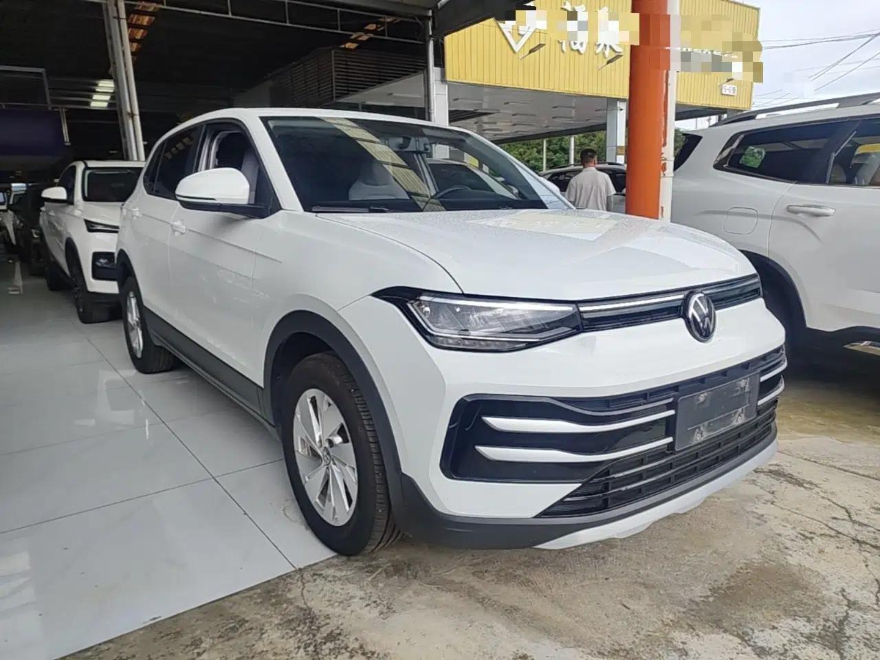 Volkswagen Tharu 2026 Model Xinrui 1.5L Rujin Edition — миниатюра 3