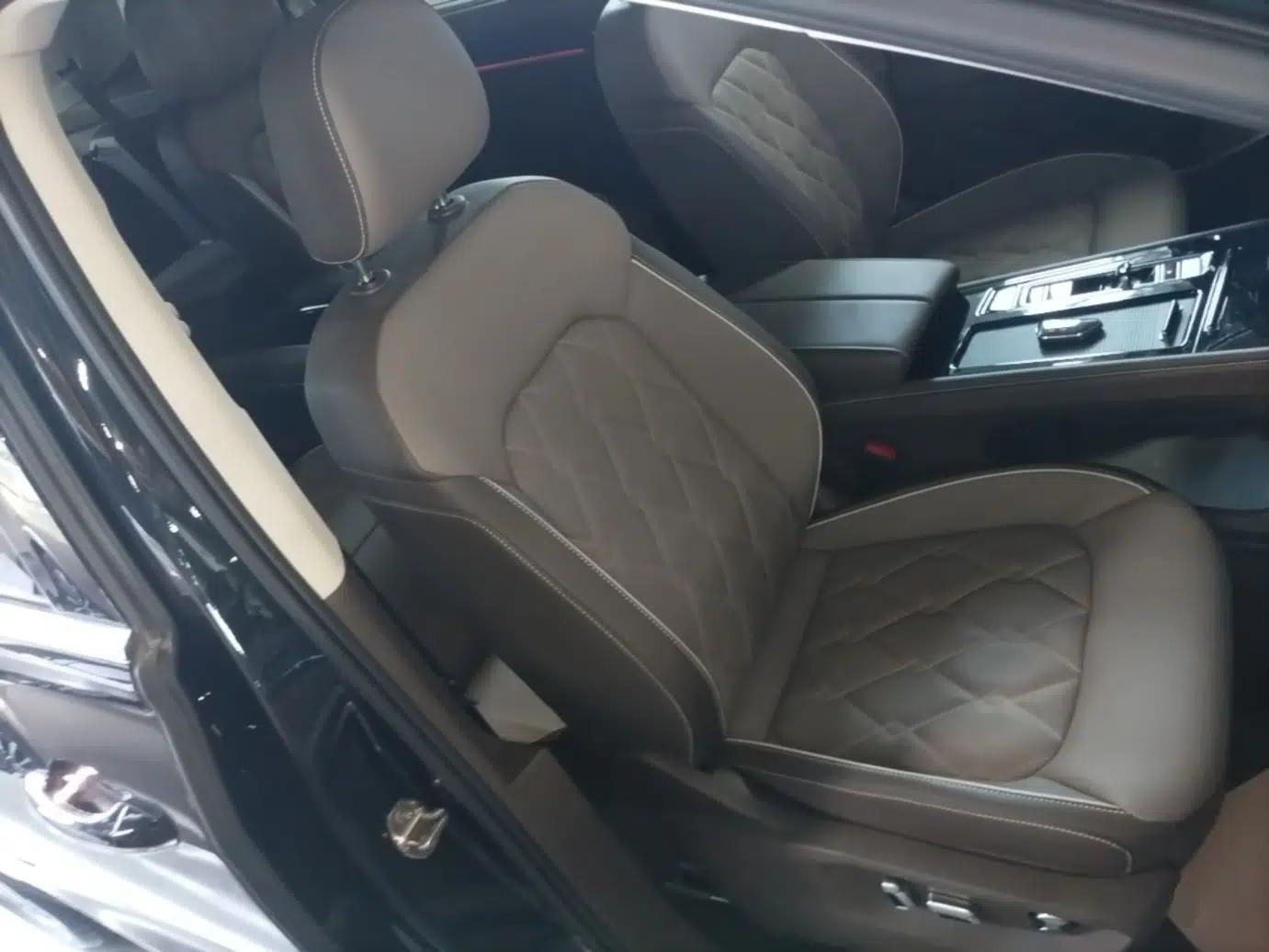 Volkswagen Viloran 2024 380TSI Premium Edition — миниатюра 19