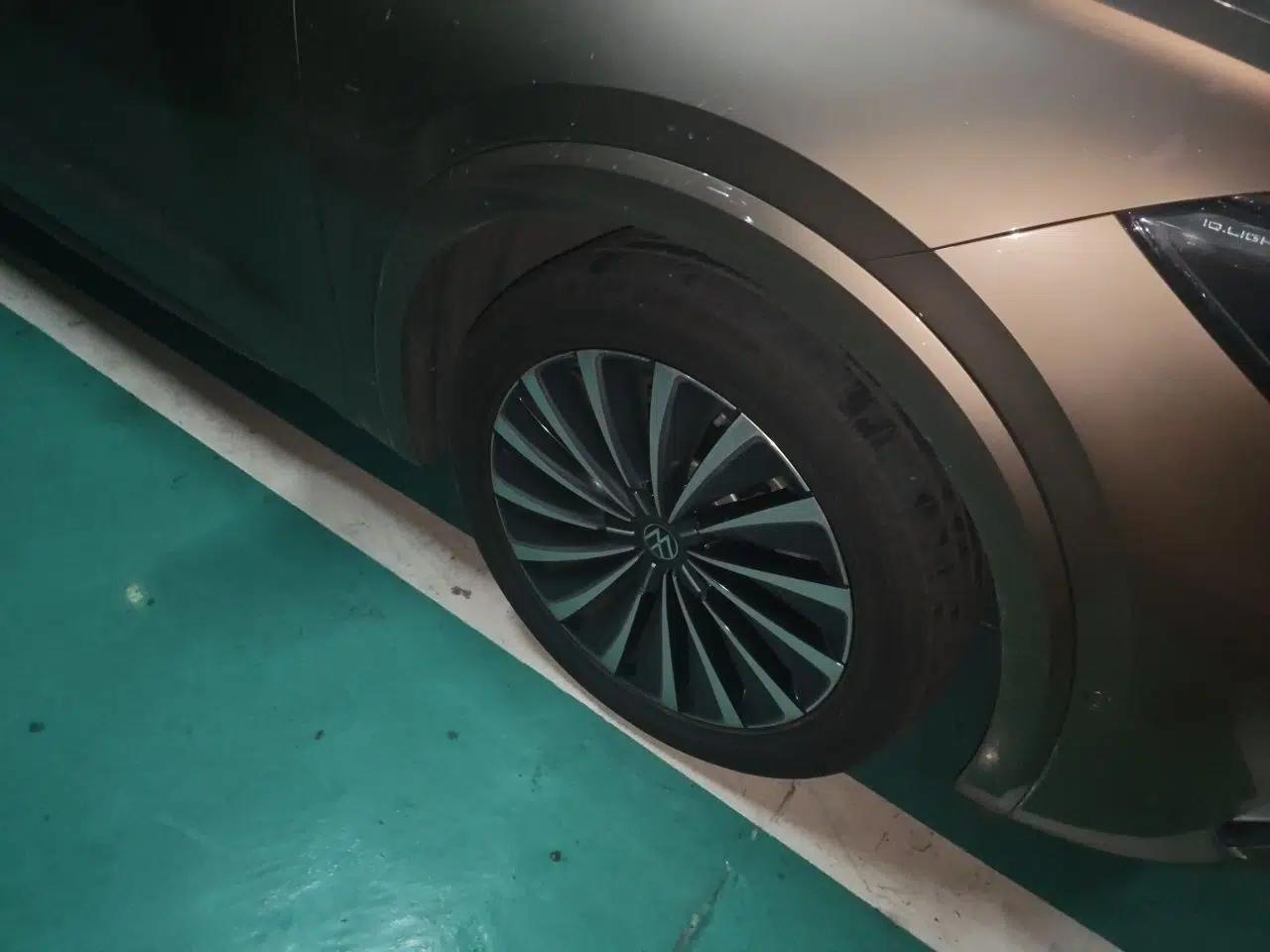 Volkswagen Viloran 2020 380TSI Prestige Edition — миниатюра 8