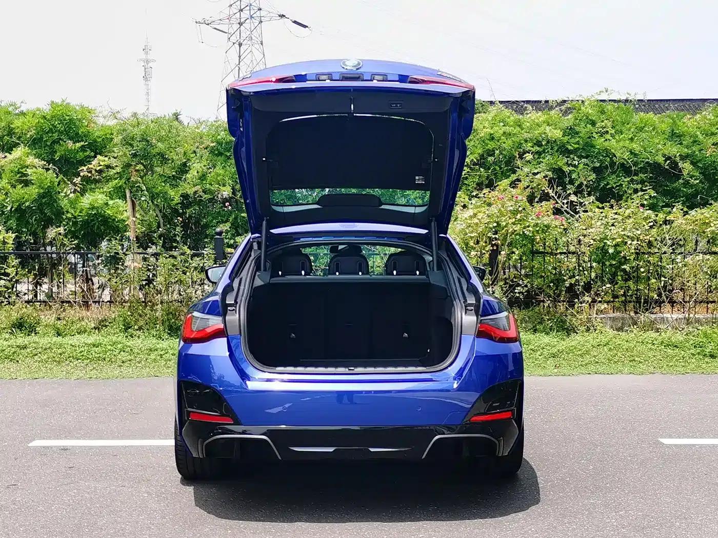 BMW i4 2022 M50 — миниатюра 7