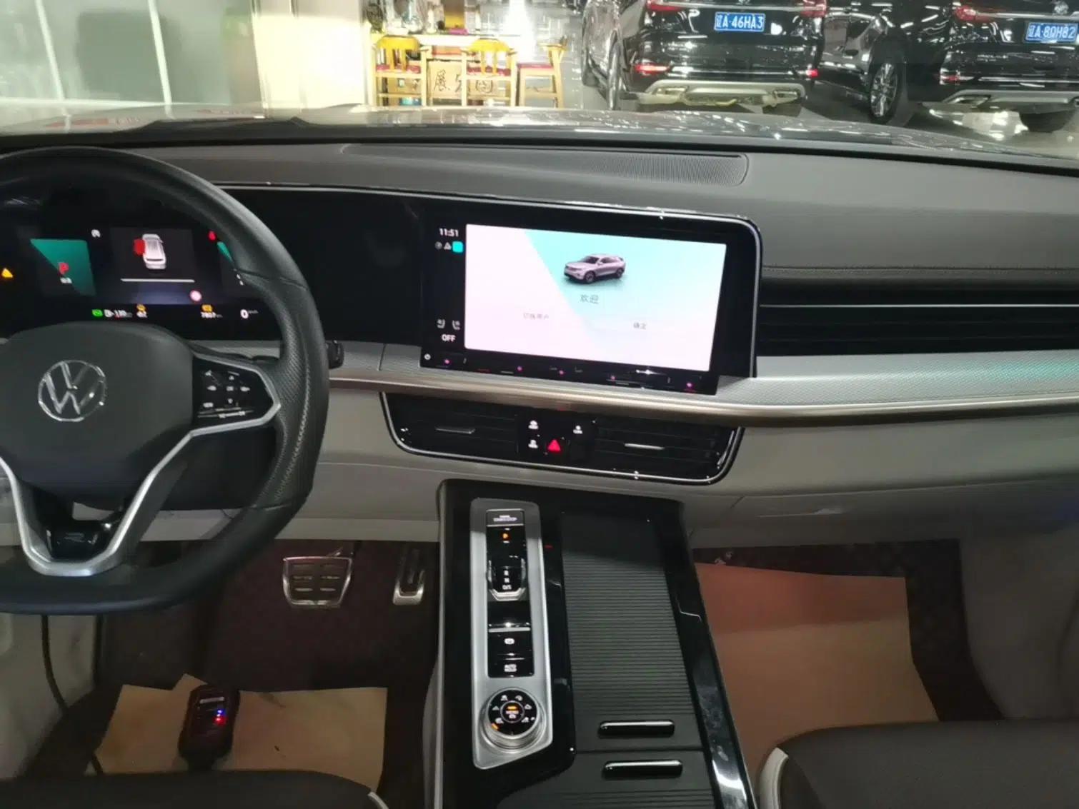 Volkswagen Tavendor 2023 380TSI Four-Wheel Drive R-Line Cruise Edition — миниатюра 15