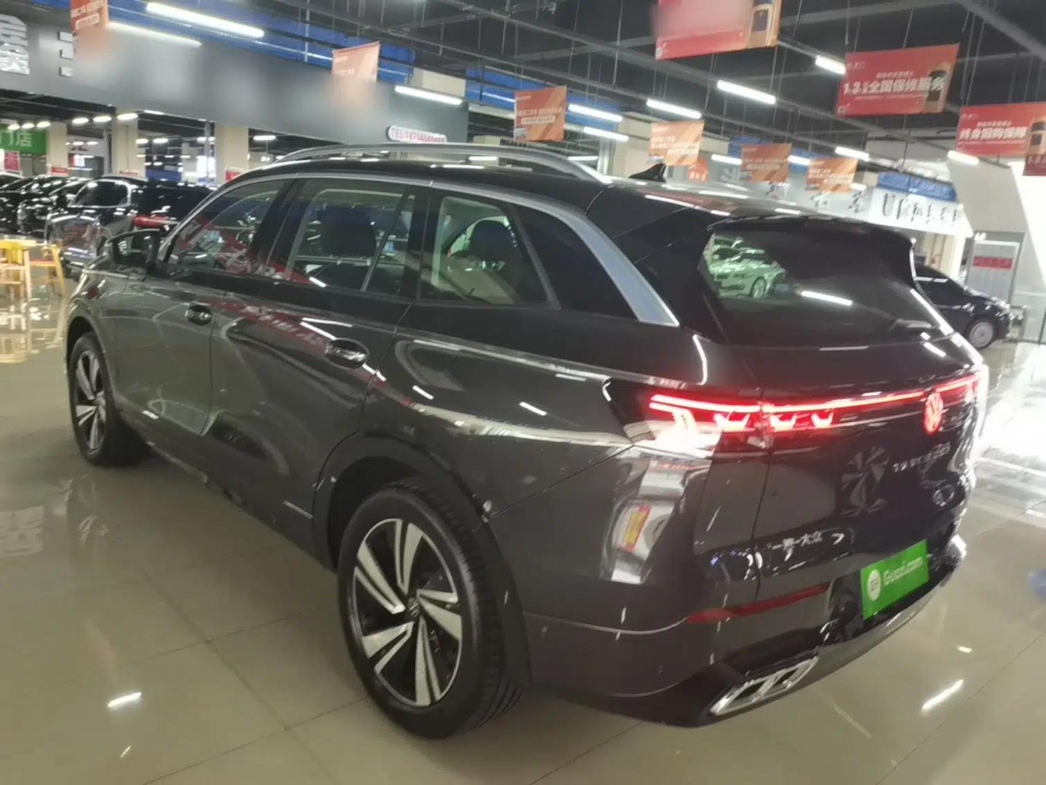 Volkswagen Tavendor 2023 380TSI Four-Wheel Drive R-Line Cruise Edition — миниатюра 4