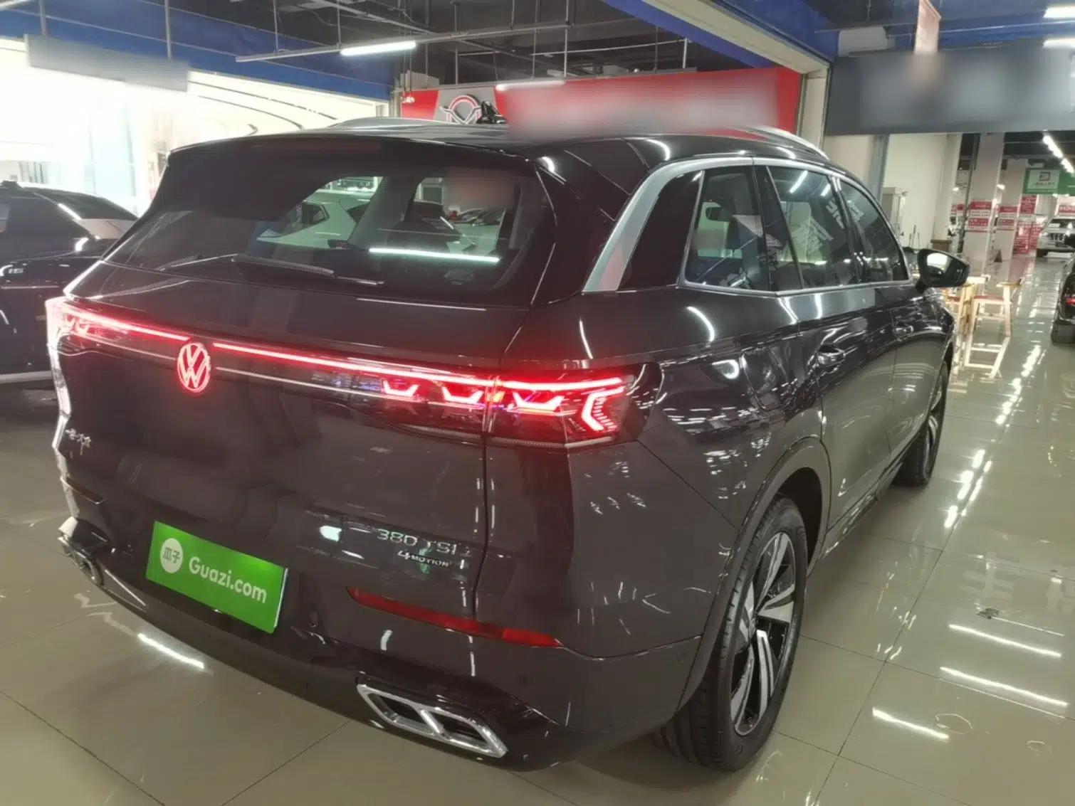 Volkswagen Tavendor 2023 380TSI Four-Wheel Drive R-Line Cruise Edition — миниатюра 6