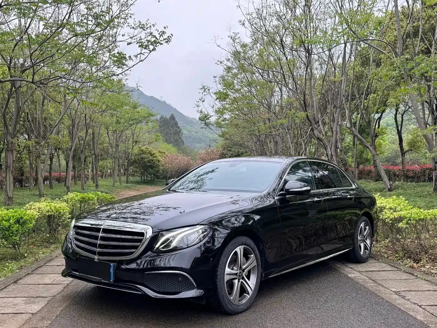 2019 Mercedes-Benz E-Class E 260 L Sport — миниатюра 1