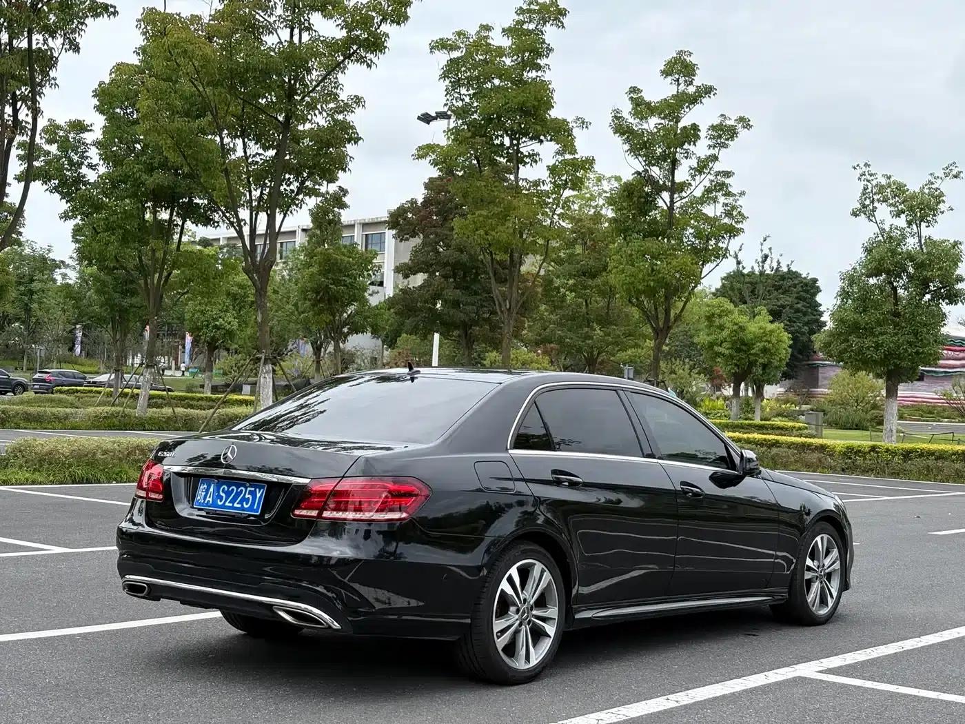 2015 Mercedes-Benz E-Class E 260 L Sport — миниатюра 4