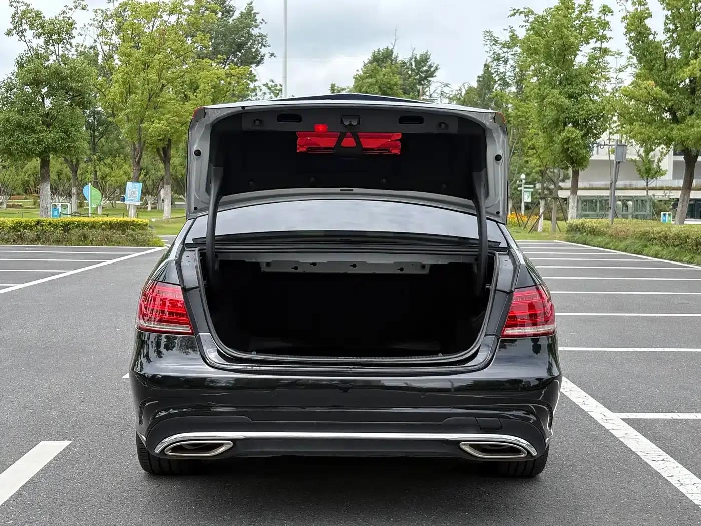 2015 Mercedes-Benz E-Class E 260 L Sport — миниатюра 8