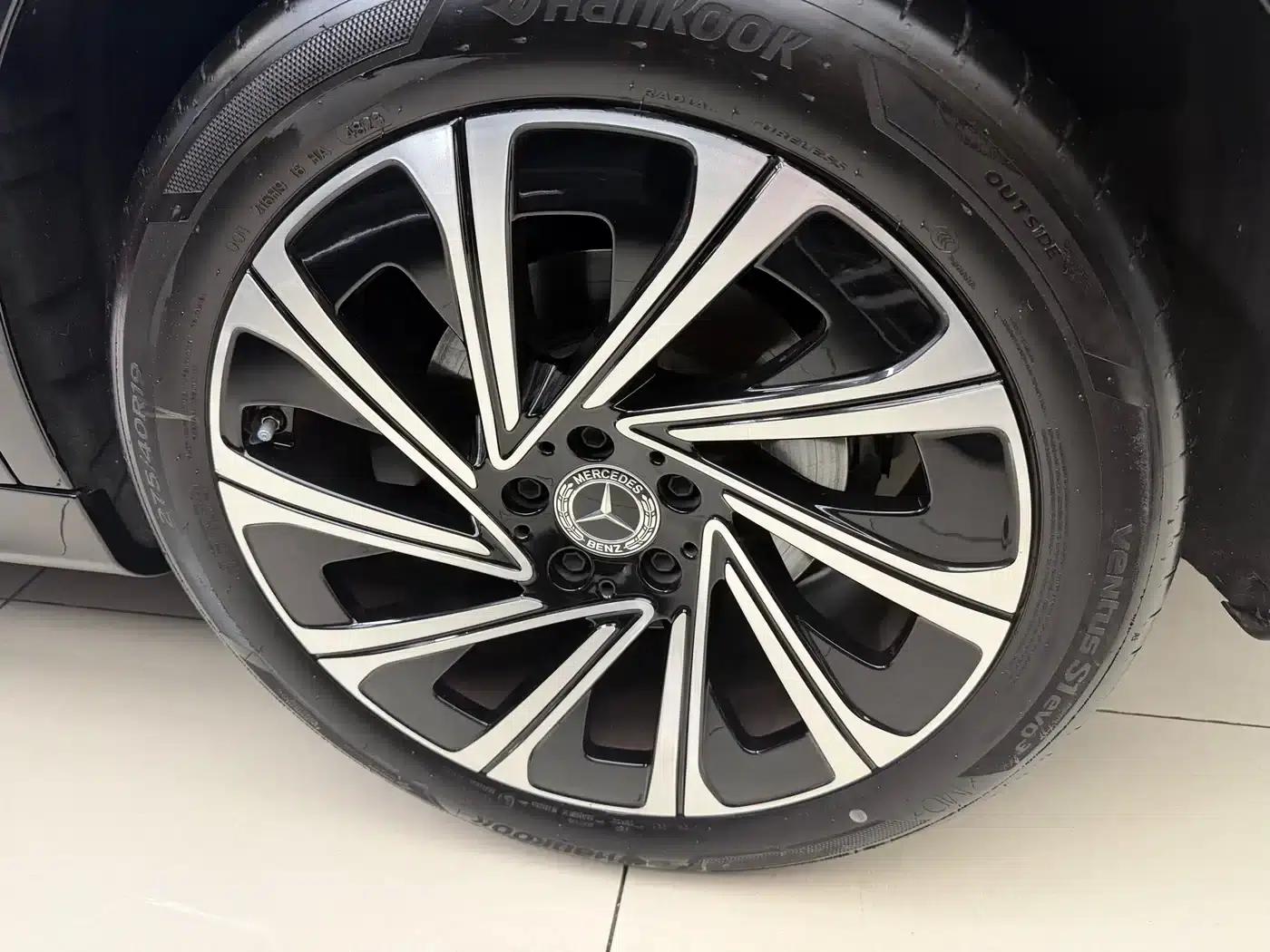 2024 Mercedes-Benz E-Class E 300 L Luxury — миниатюра 8