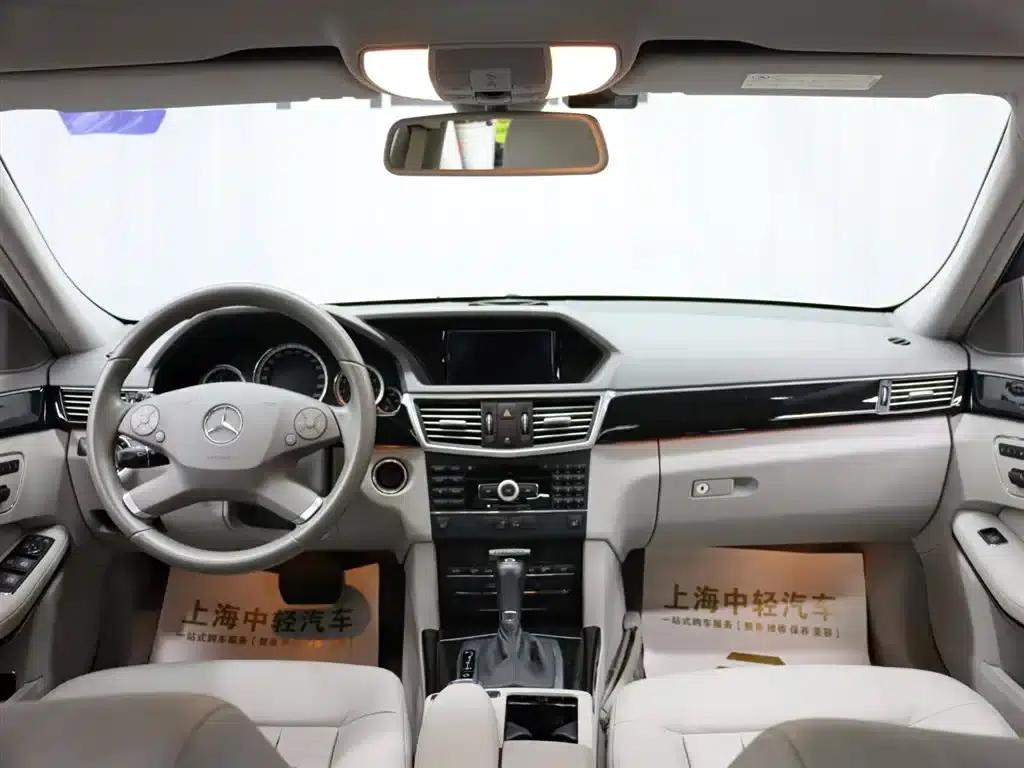 Imported Mercedes-Benz E-Class 2010 E 200 CGI Elegance — миниатюра 11