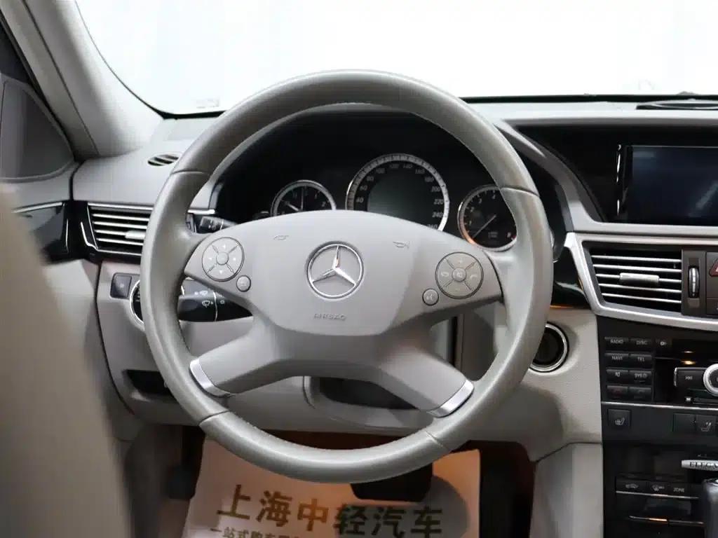 Imported Mercedes-Benz E-Class 2010 E 200 CGI Elegance — миниатюра 12