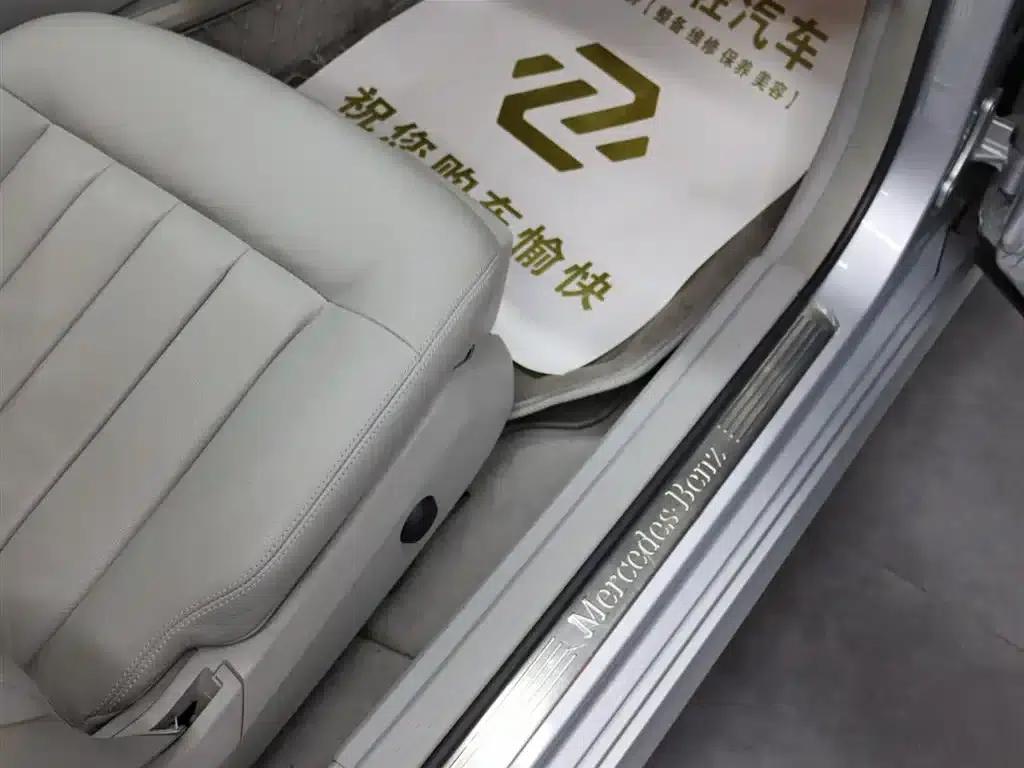 Imported Mercedes-Benz E-Class 2010 E 200 CGI Elegance — миниатюра 19