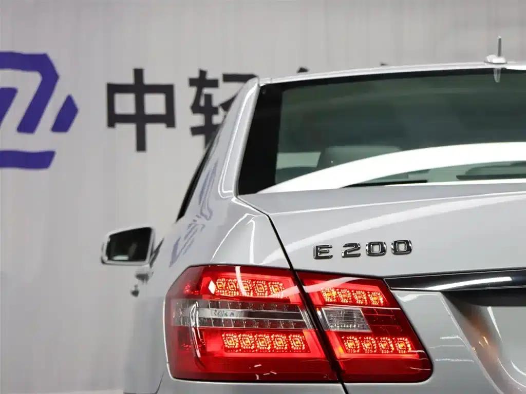 Imported Mercedes-Benz E-Class 2010 E 200 CGI Elegance — миниатюра 24