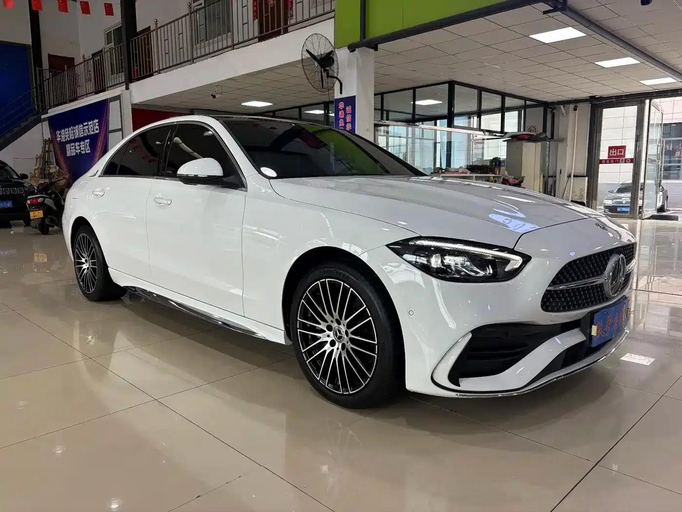 Mercedes-Benz C-Class 2024 Facelift C 260 L Sport Edition — миниатюра 3