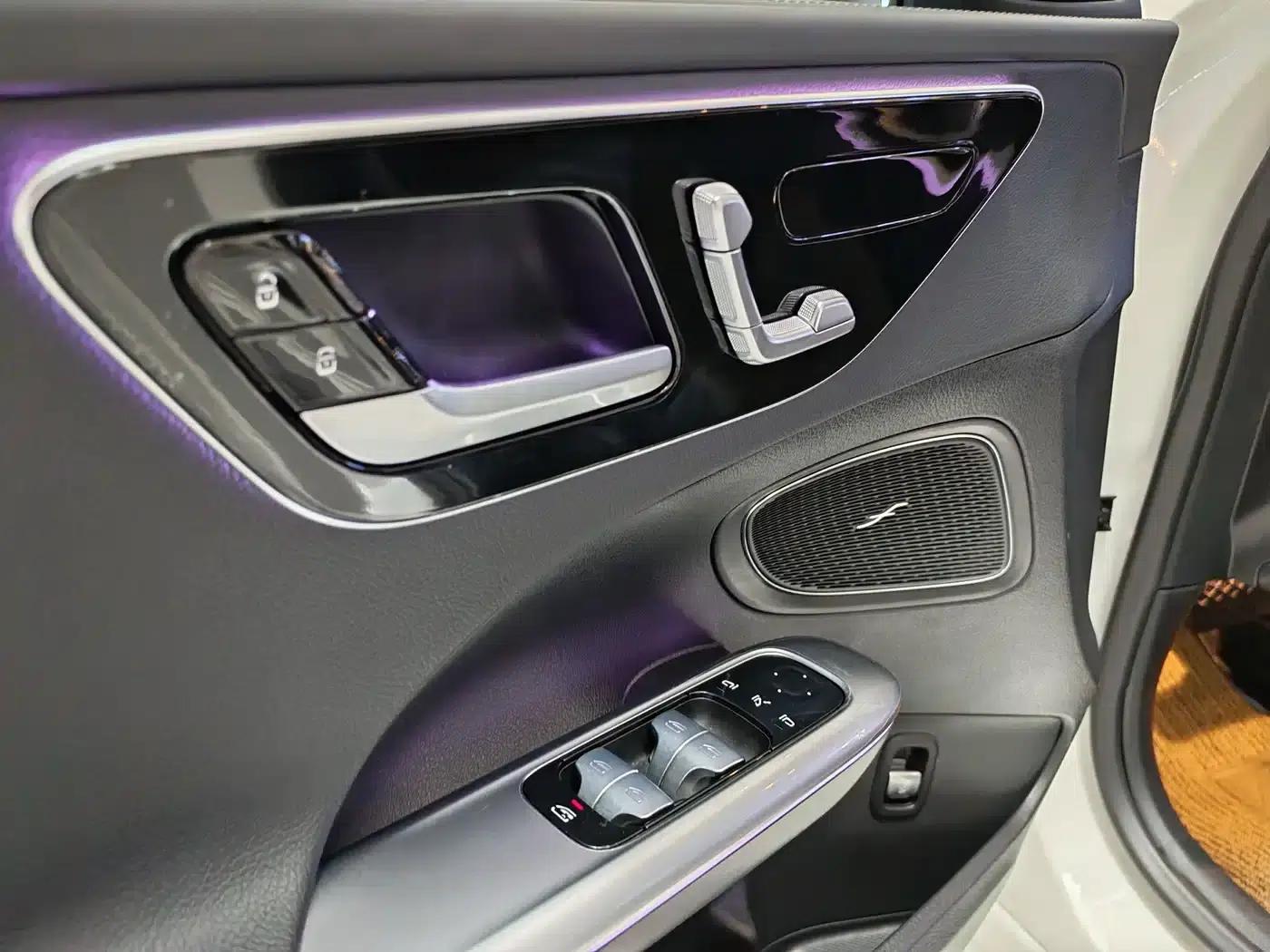 Mercedes-Benz C-Class 2024 Facelift C 260 L Sport Edition — миниатюра 12